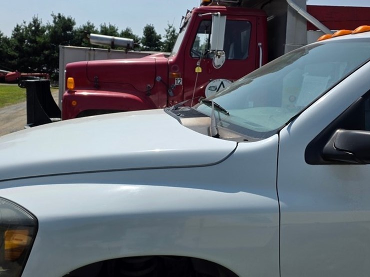 2006-dodge-ram-3500-image-9