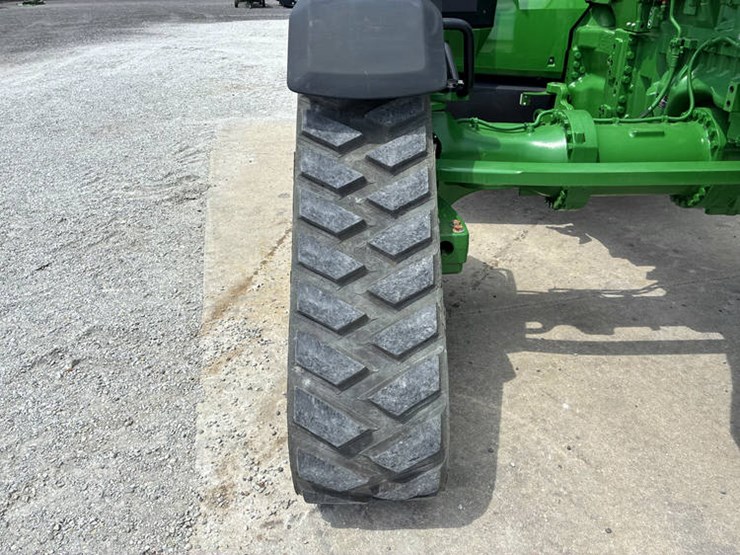 2021-john-deere-8rx-310-image-45