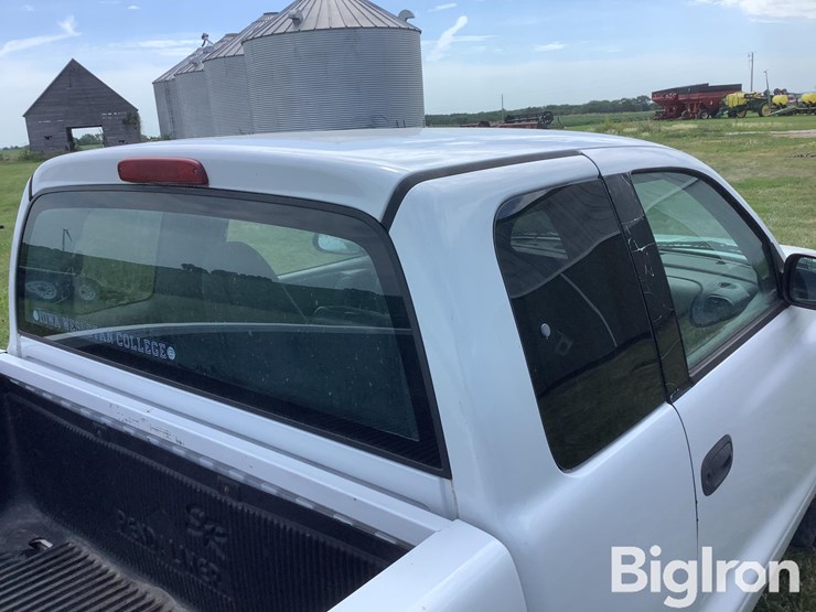 1999-dodge-dakota-image-17
