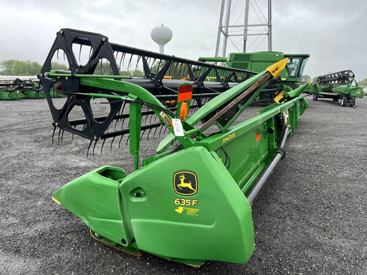 2012-john-deere-635f-image-1