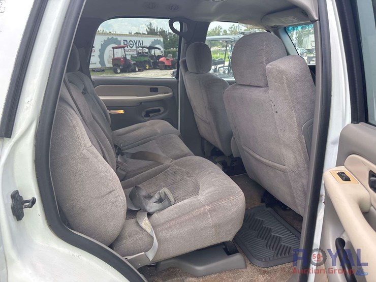 2001-chevrolet-tahoe-image-20