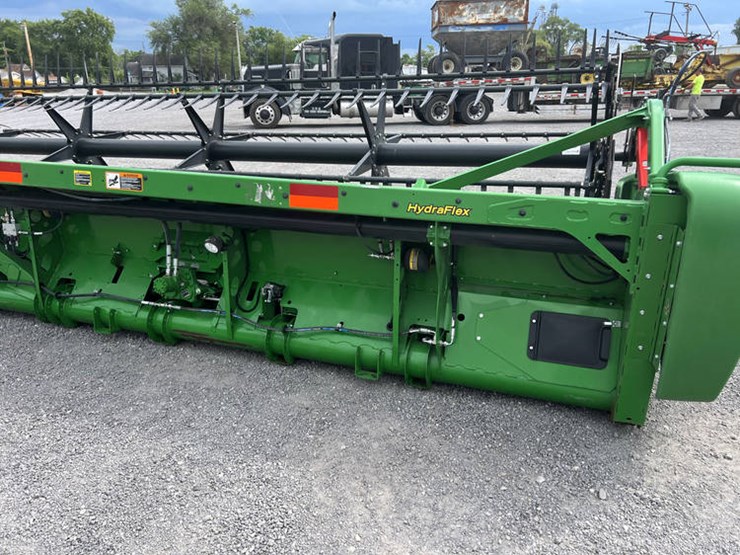 2020-john-deere-740fd-image-13