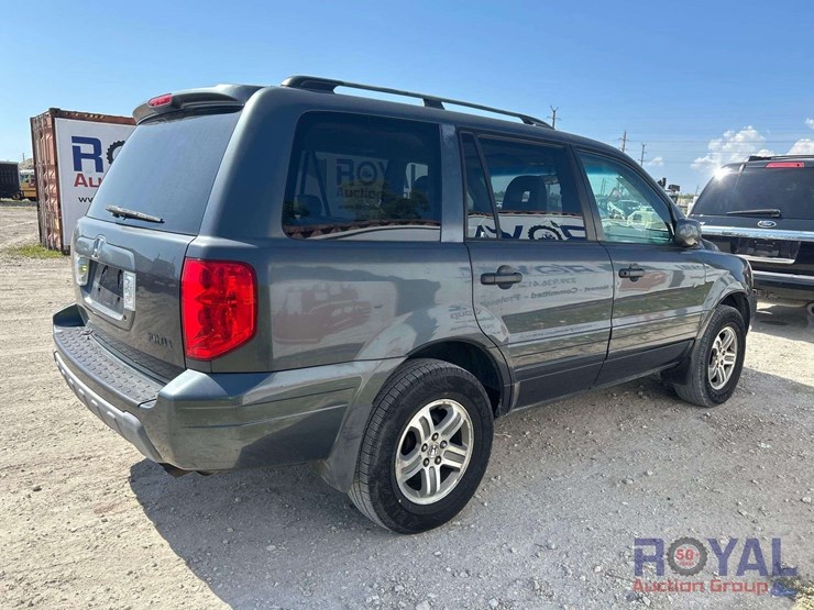 2004-honda-pilot-image-3