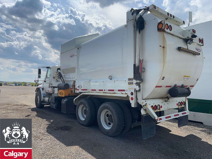 2016-international-workstar-7400-image-14