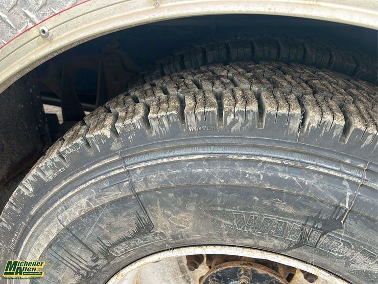 2006-international-durastar-4300-image-16
