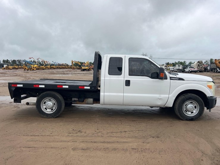 2011-ford-f250-image-4