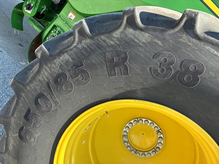 2024-john-deere-s780-image-30