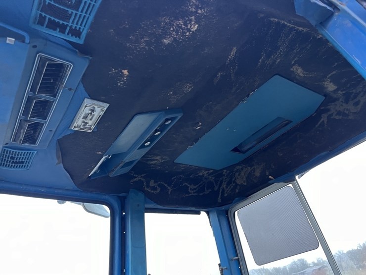 ford-tractor-image-11