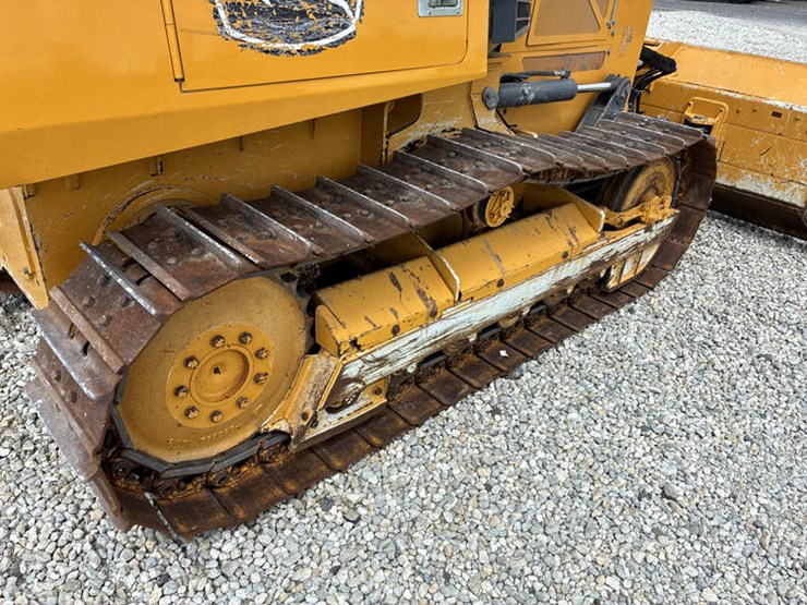 2022-john-deere-450-image-58