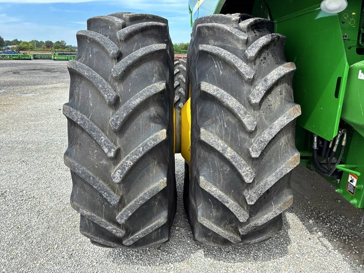 2017-john-deere-s680-image-37