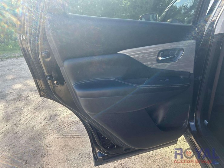 2018-nissan-murano-image-16
