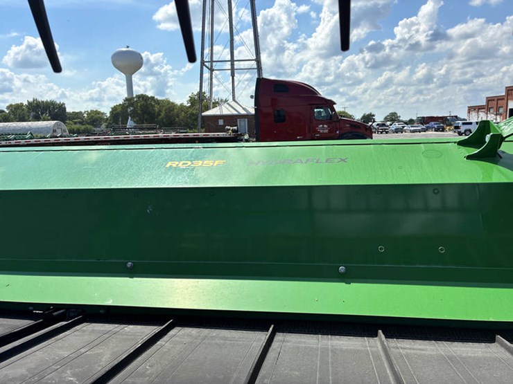 2021-john-deere-rd35f-image-28