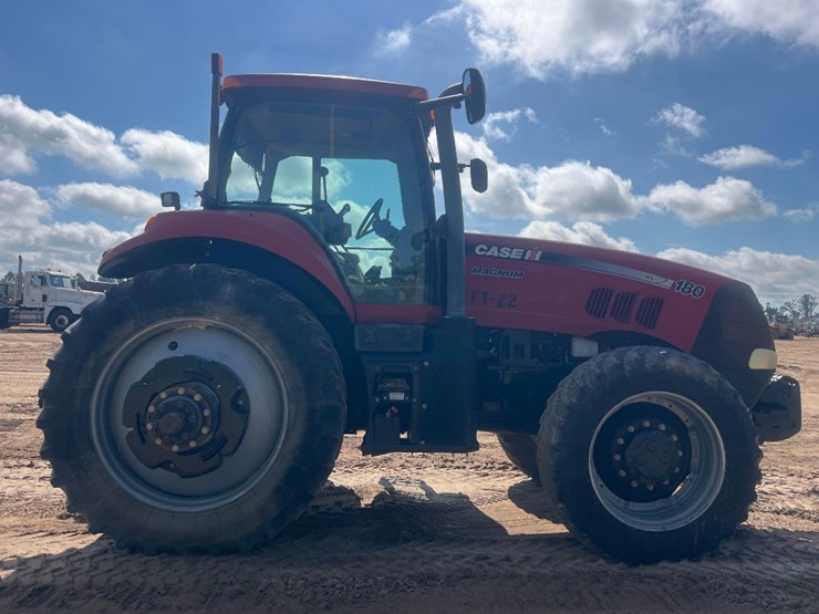 case-ih-magnum-180-image-5