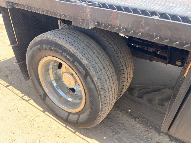 2016-ford-f350-image-11