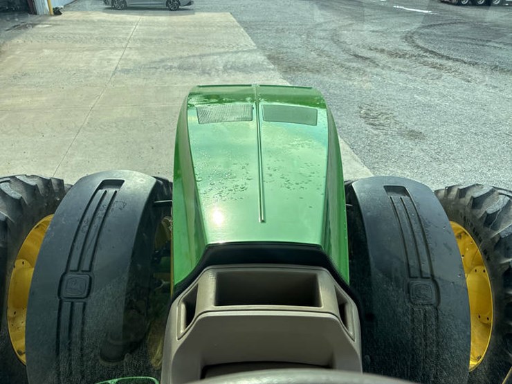 2012-john-deere-8360r-image-89