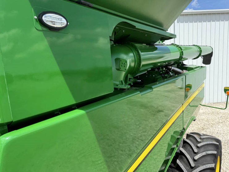 2022-john-deere-s780-image-102