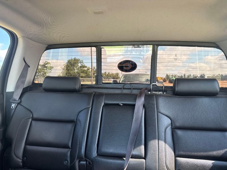 2017-chevrolet-silverado-image-31