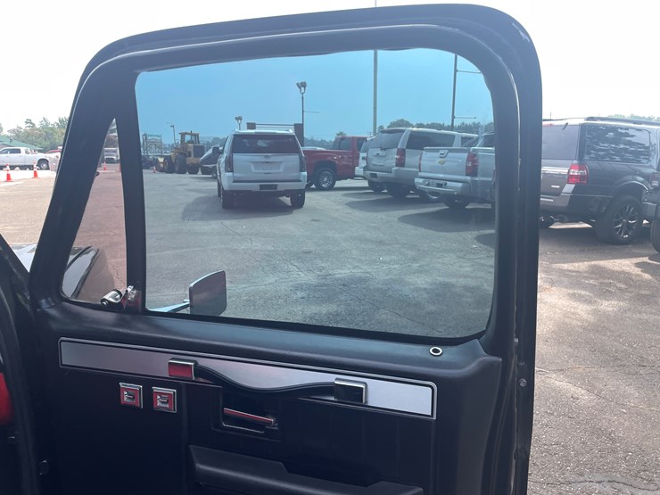 1982-chevrolet-c10-image-56