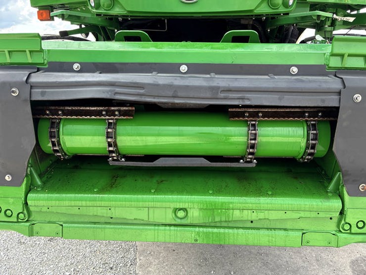 2017-john-deere-s680-image-16