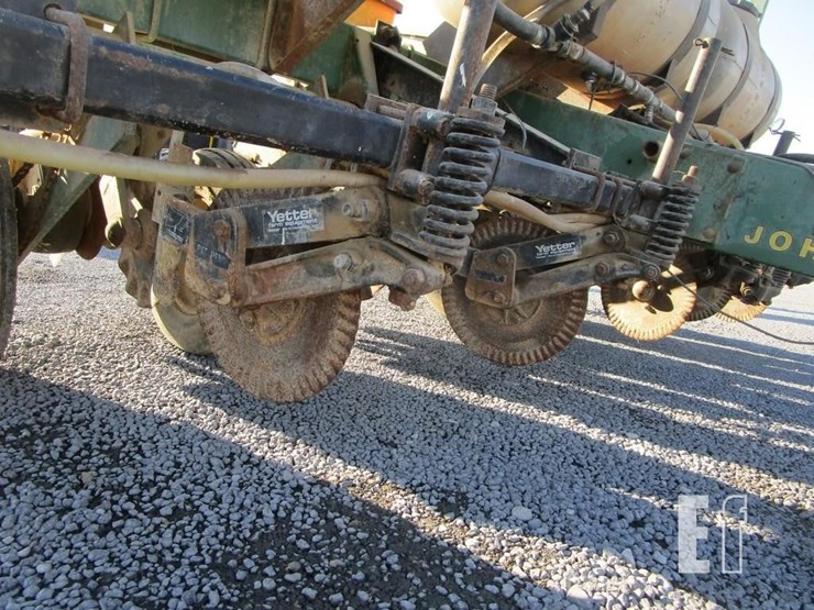 john-deere-7000-image-5