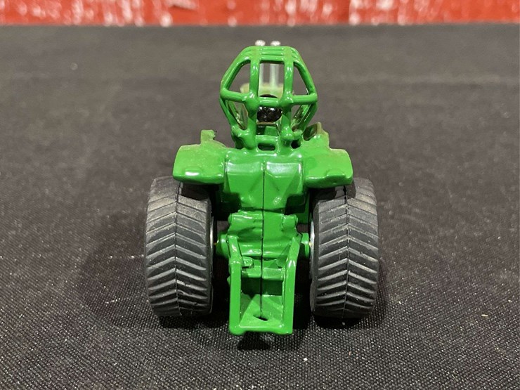 john-deere-8420-image-4