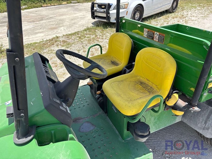 john-deere-gator-image-5