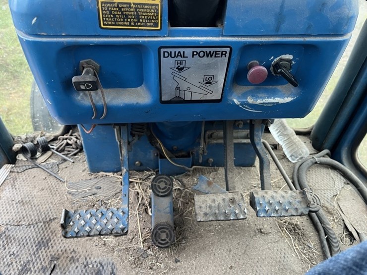 ford-tractor-image-16
