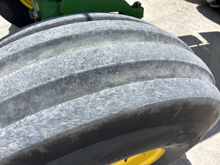 1990-john-deere-4555-image-57
