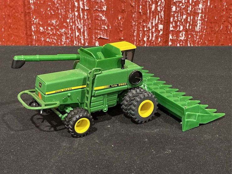 john-deere-8820-image-6