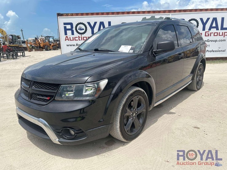 2018-dodge-journey-image-1
