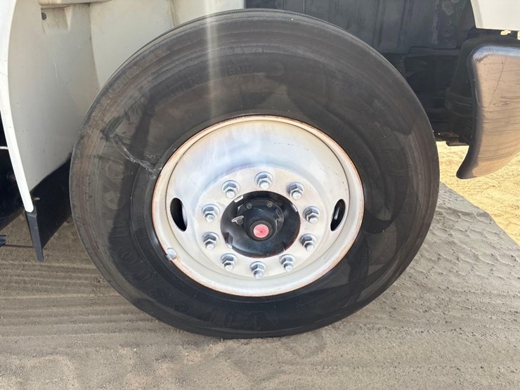 2010-international-durastar-4400-image-12