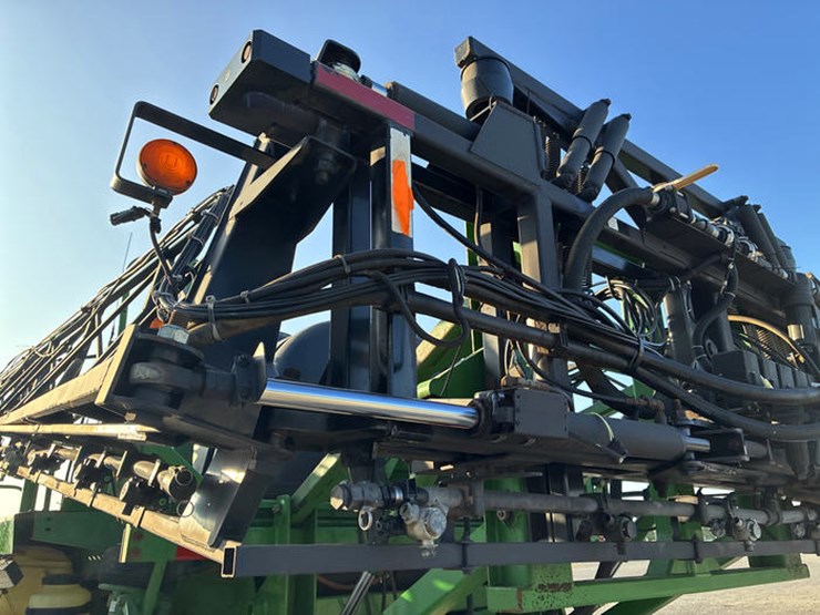 1999-john-deere-4700-image-58