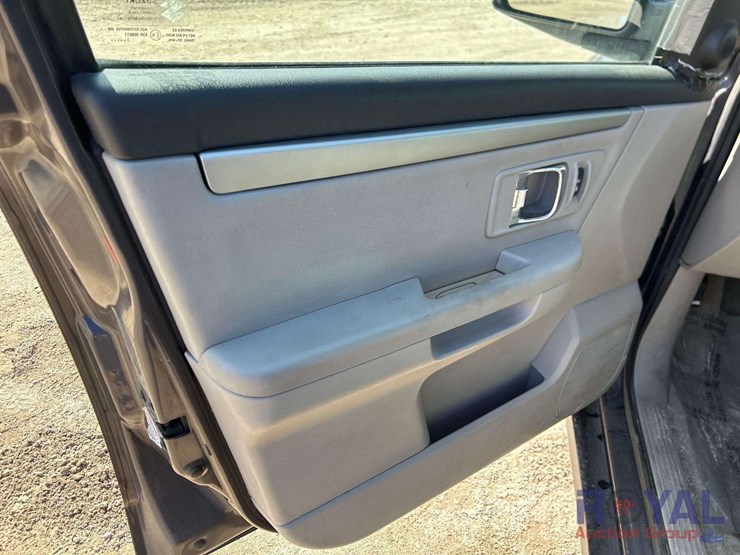 2008-suzuki-xl7-image-10