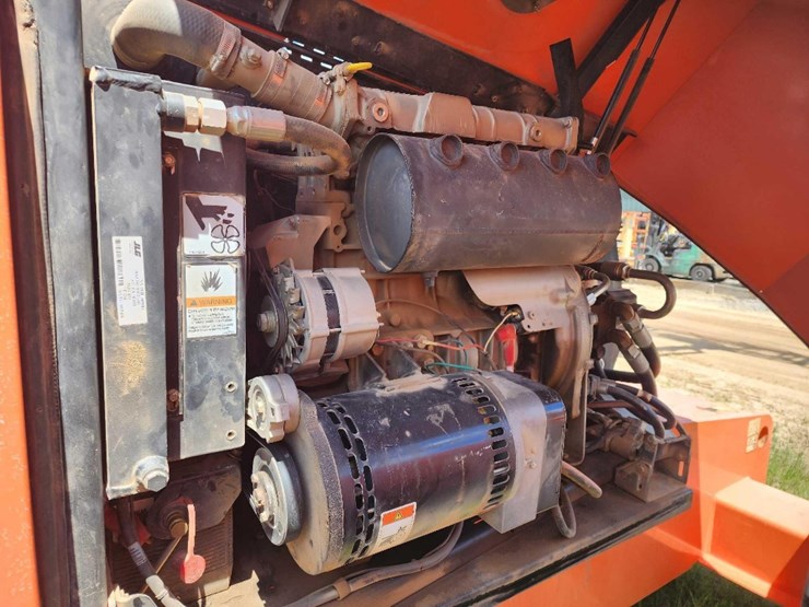 2005-jlg-660sj-image-26