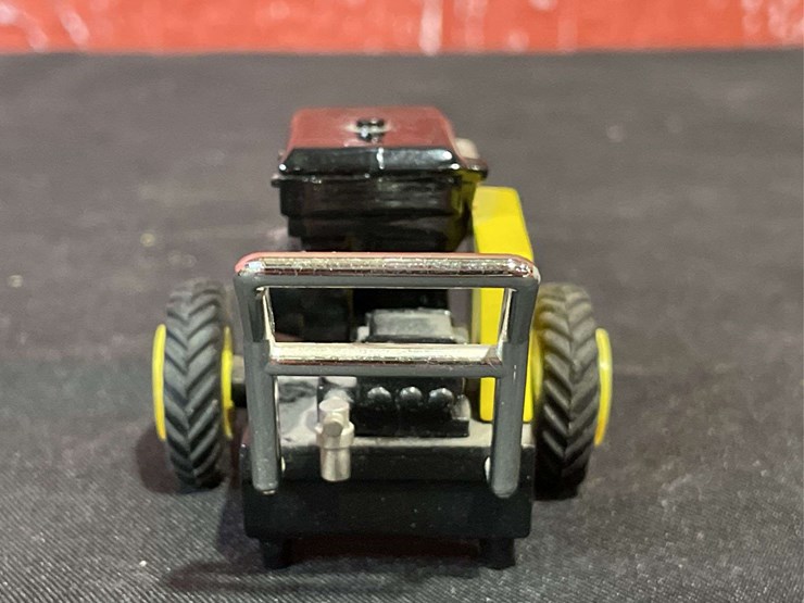 john-deere-16-image-6