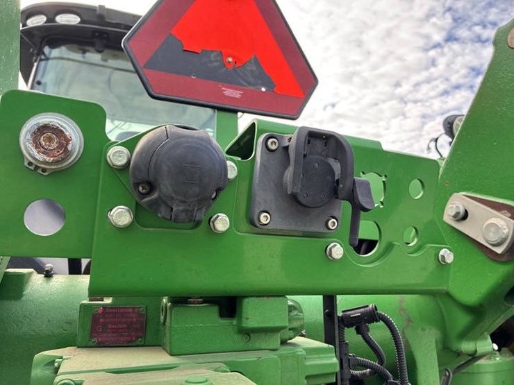 2018-john-deere-9620-image-28