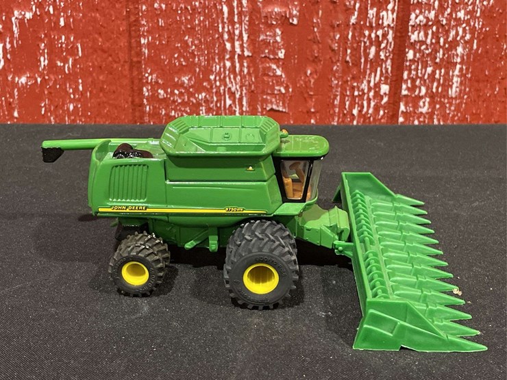 john-deere-9750-image-7