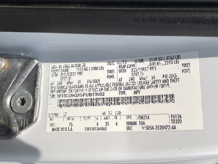 2015-ford-escape-se-image-73