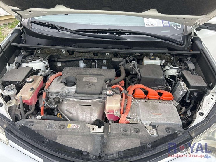 2018-toyota-rav4-image-7