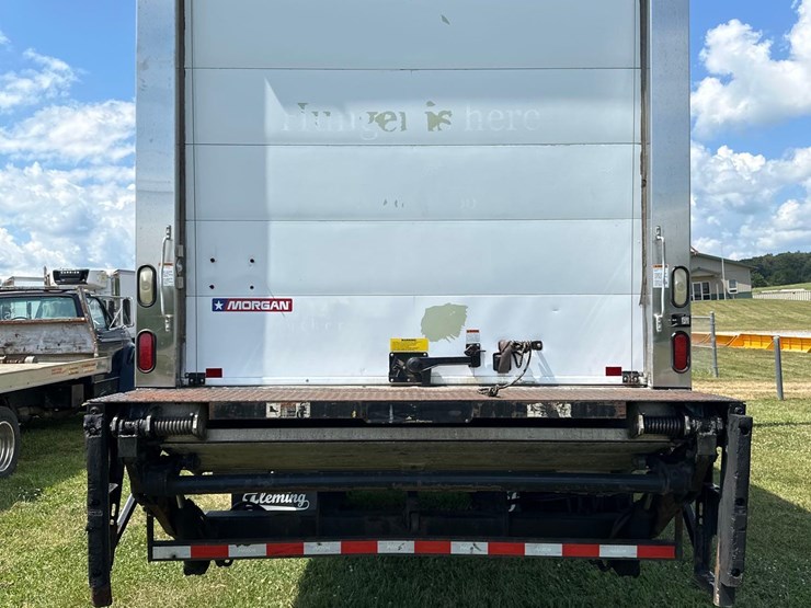 2014-international-durastar-4400-image-23