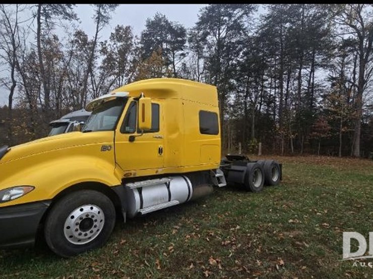 2009-international-prostar-image-2