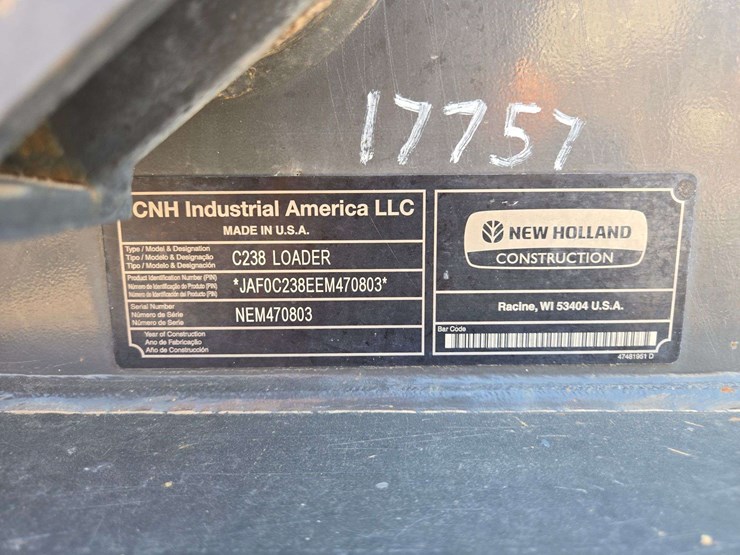 2014-new-holland-c238-image-17
