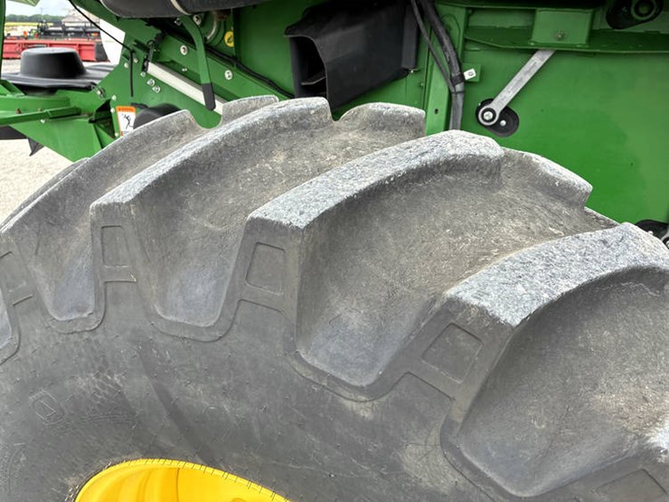 2014-john-deere-s680-image-49