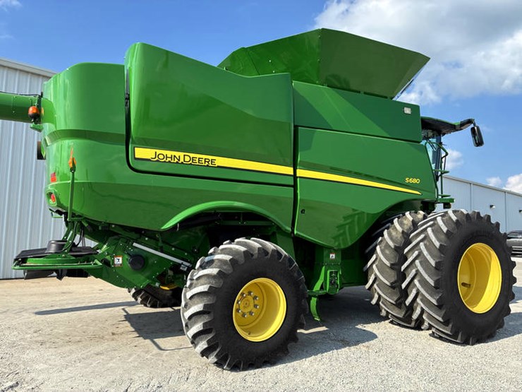2016-john-deere-s680-image-3