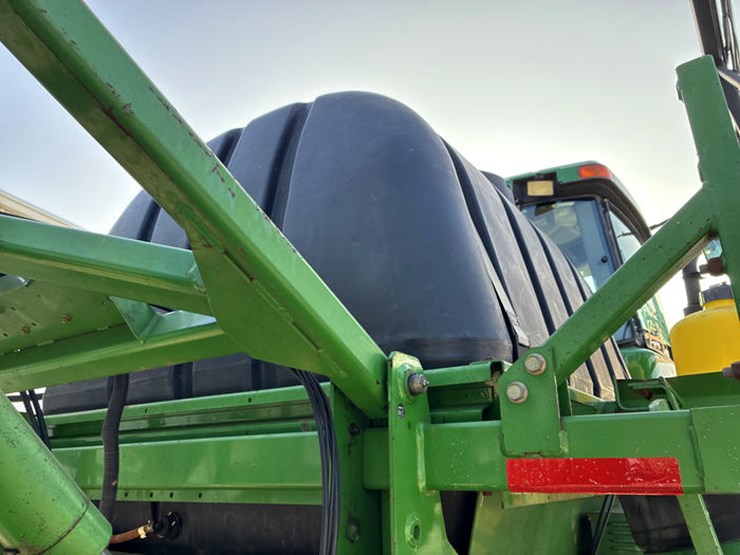 1999-john-deere-4700-image-34