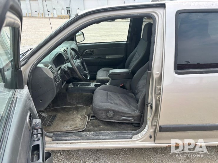 2004-chevrolet-colorado-ls-image-65