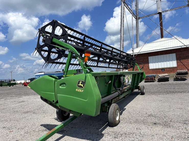 2010-john-deere-625f-image-7