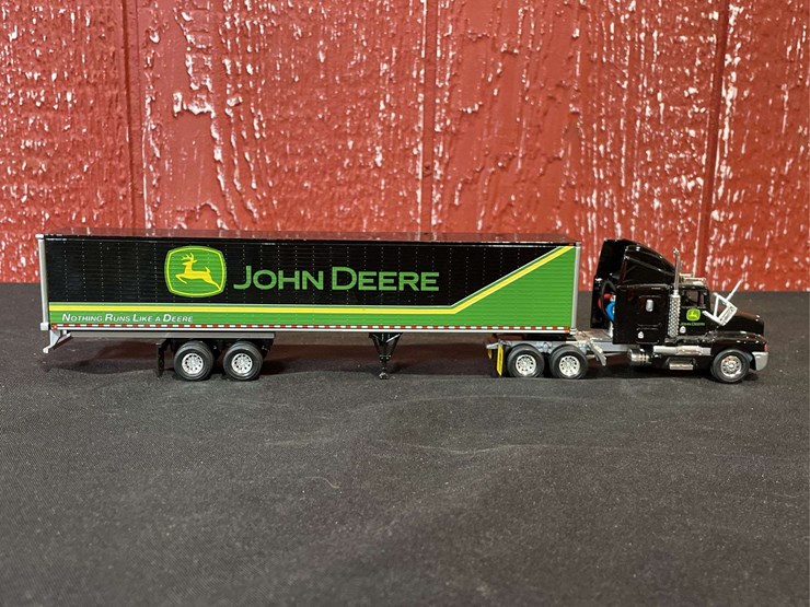 john-deere-64-image-9