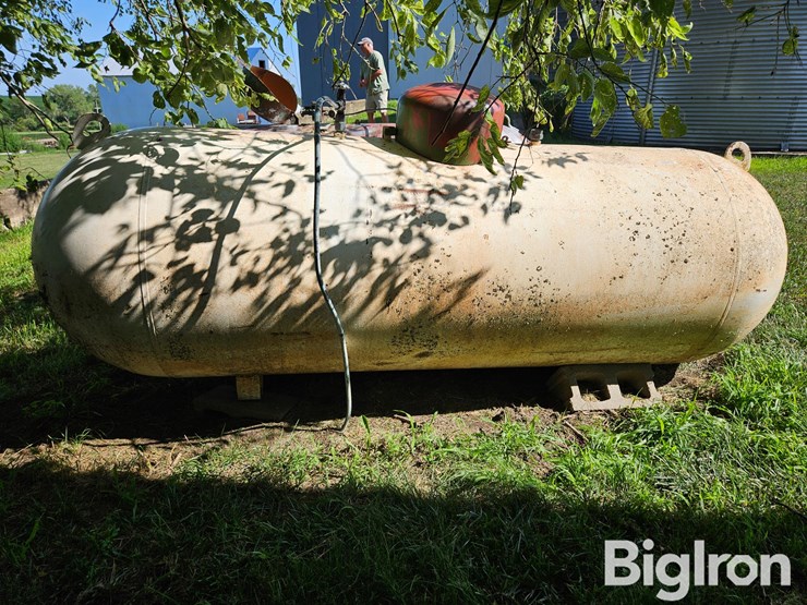 1966-trinity-tank-image-6