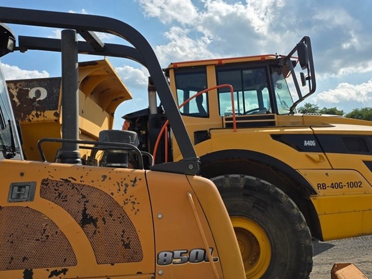 2012-case-850l-xlt-image-41